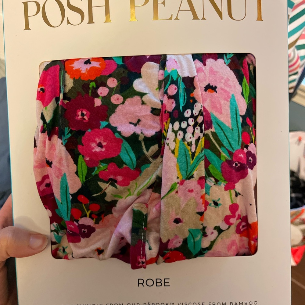 Small posh peanut robe